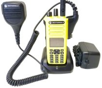 MOTOTRBO XPR 7550 VHF Yellow