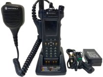 Motorola APX 7000 UHF 800 Radio